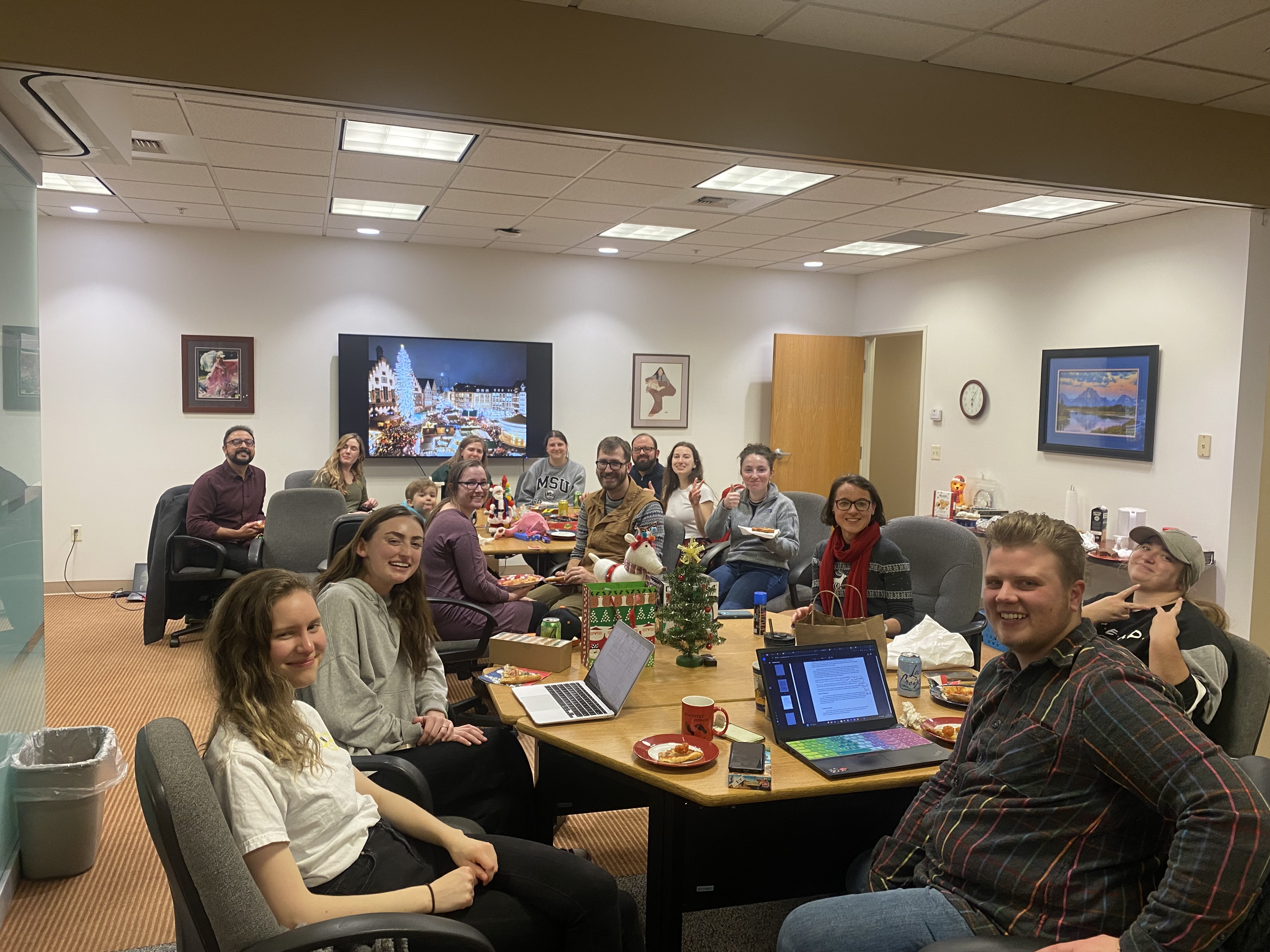 Bimczok lab at 2023 Christmas party