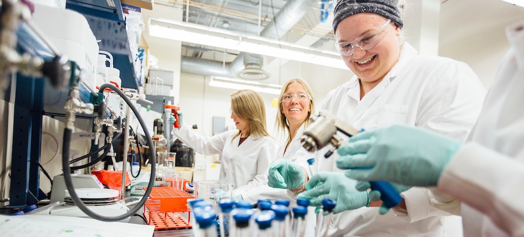 women in lab